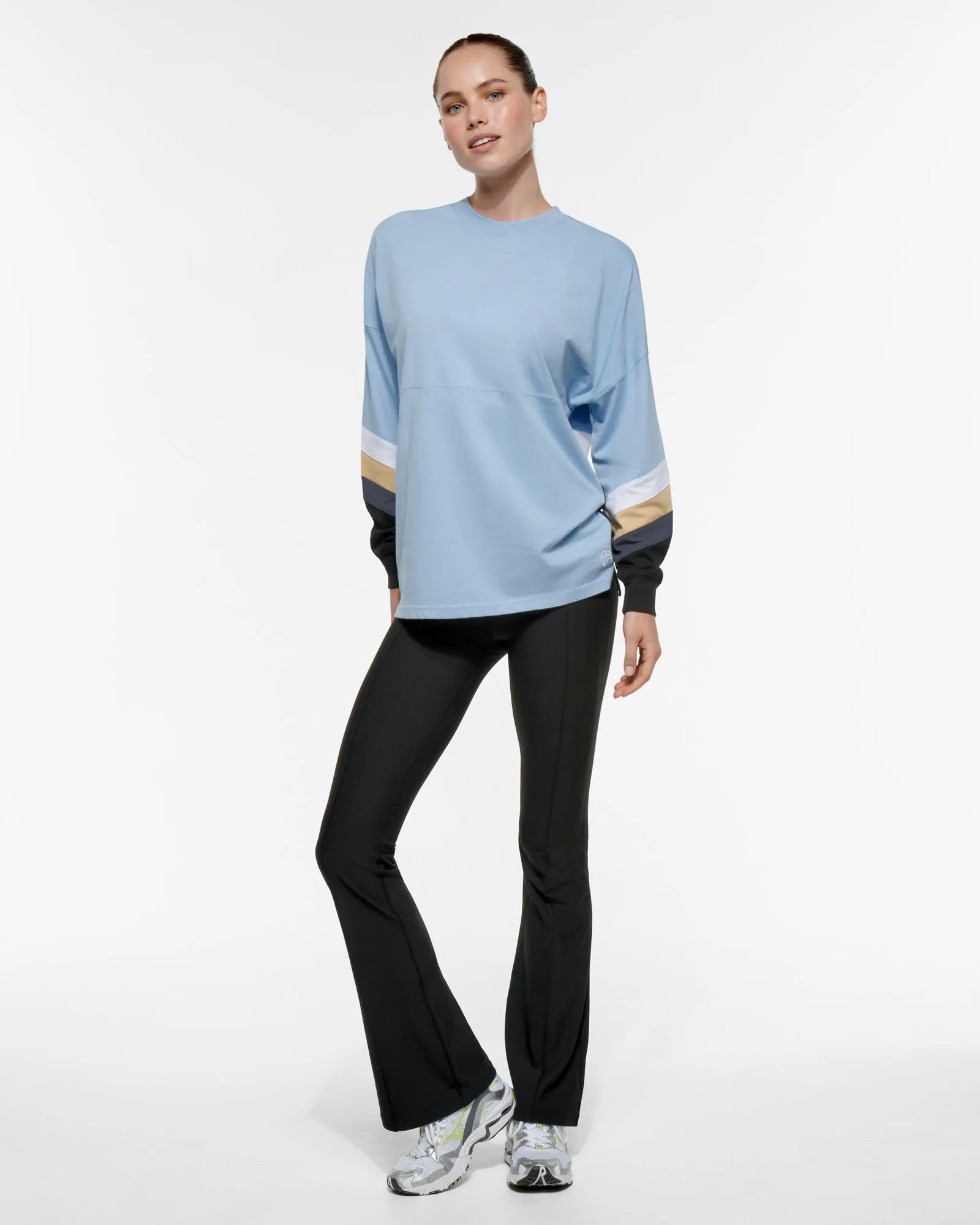 ARLBERG OVERSIZED LONG SLEEVE TEE SKY BLUE