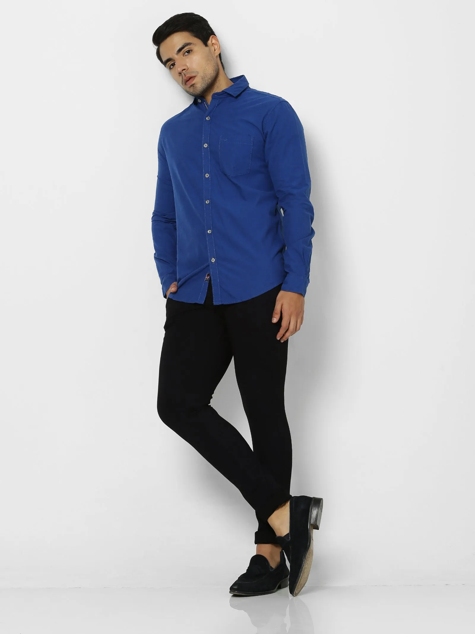 Blue Solid Casual Shirt