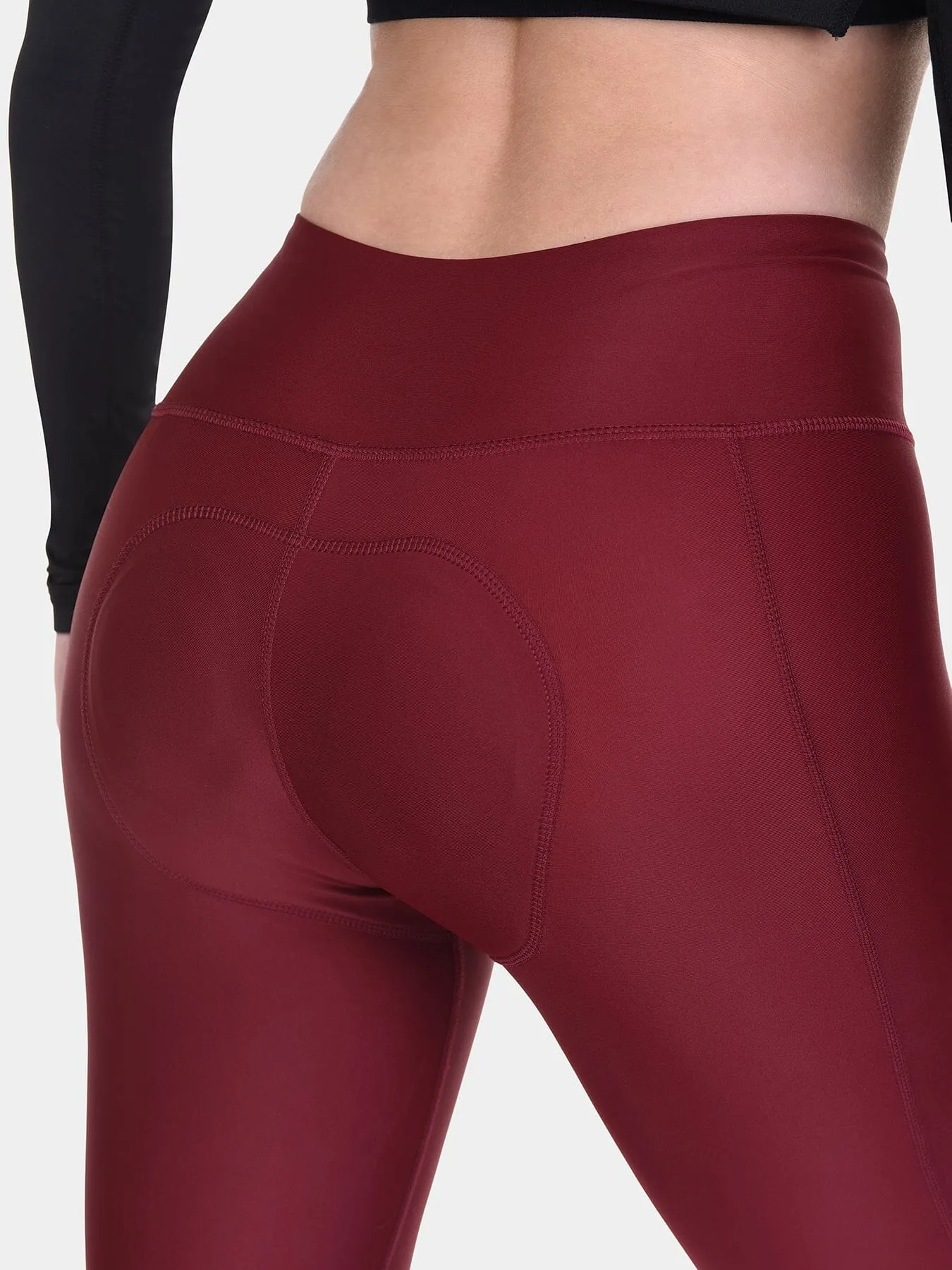 Padded Capri Cycling Leggings For Women With Reflective Strips & Side Pocket