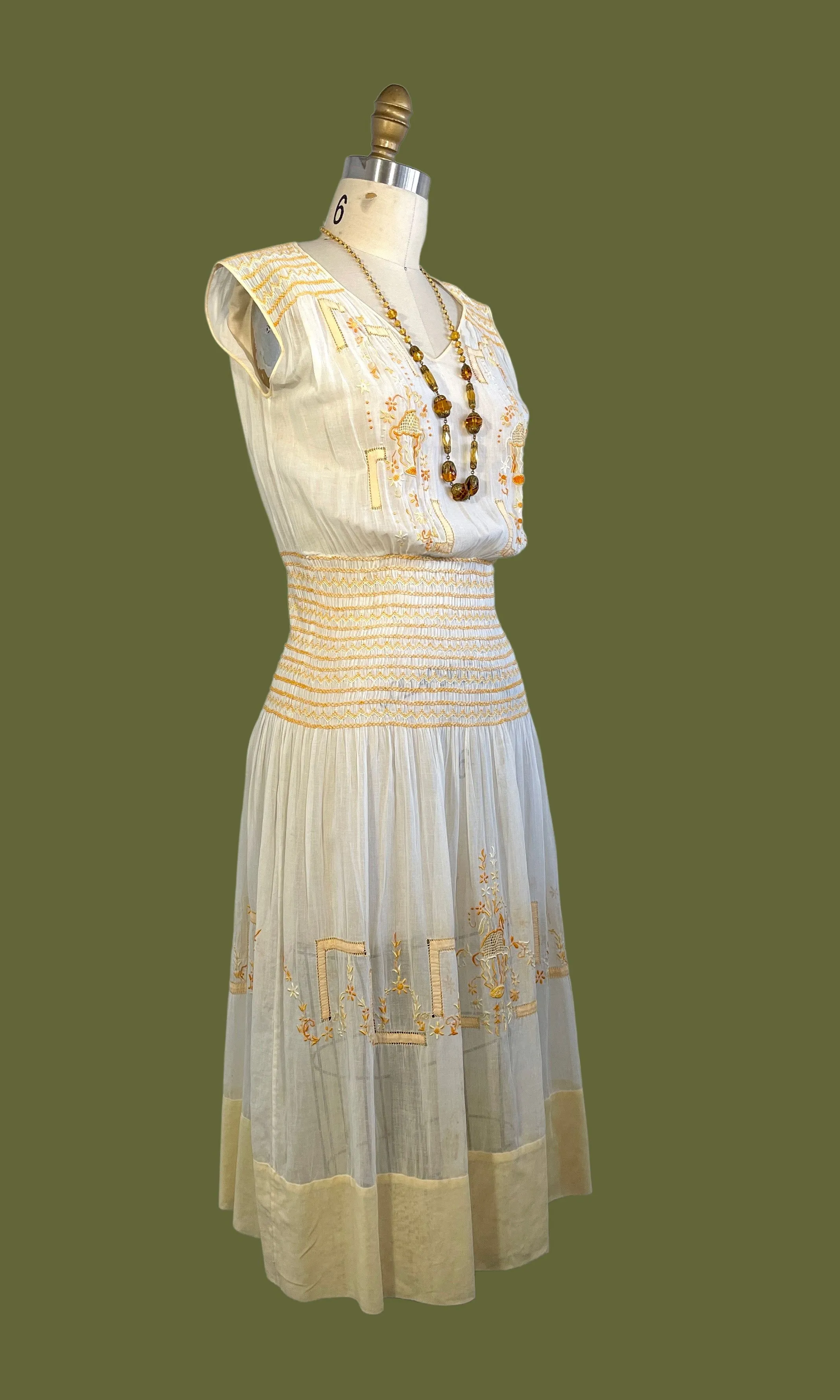 PLEASANT FOLK 1920s Hungarian Embroidered Smocked Dress  Small