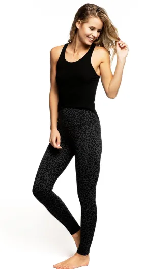 Strut This Teagan Ankle Legging Grey Leopard