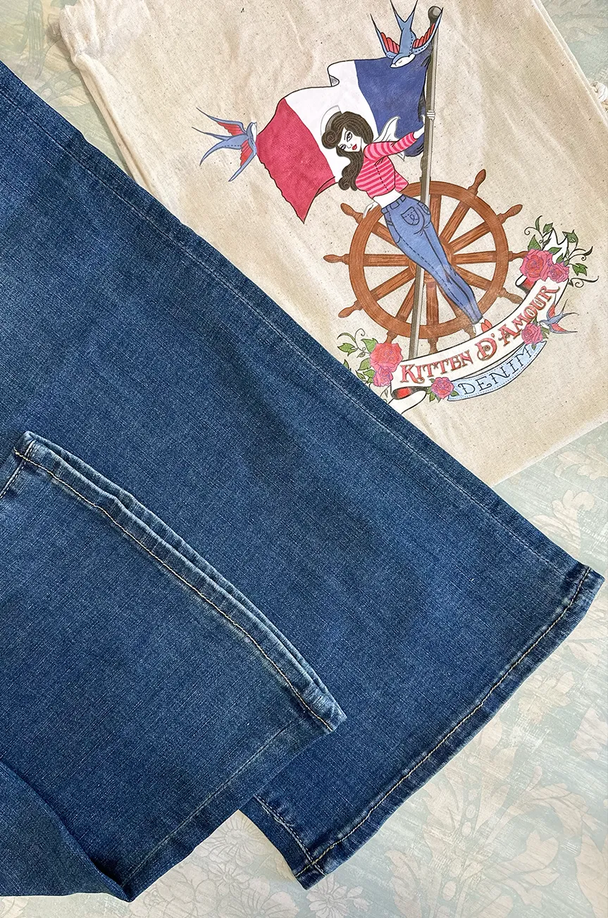 Tennessee Jean (Light Denim)