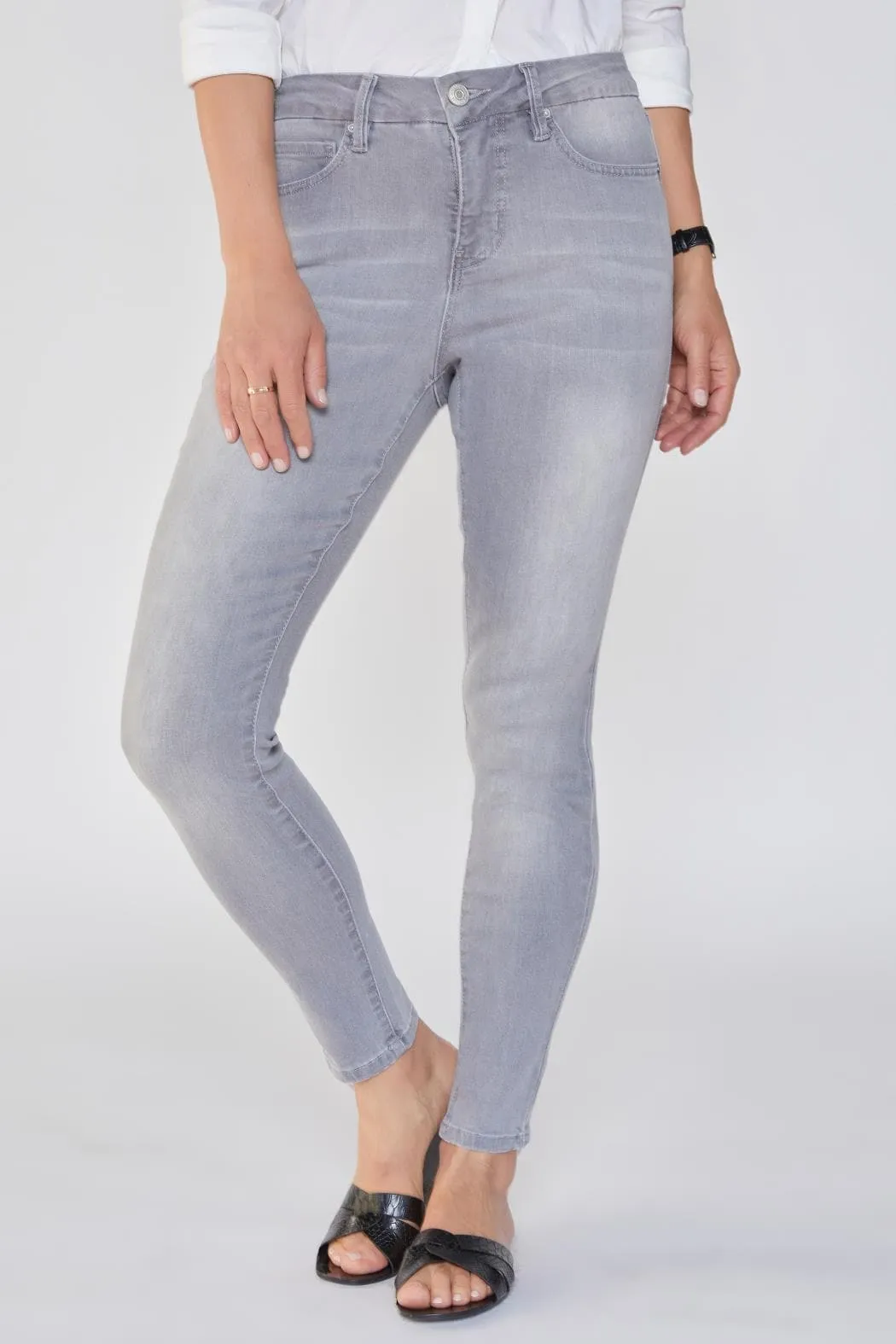 Women's Curvy Fit High Rise Skinny Sustainable Jean